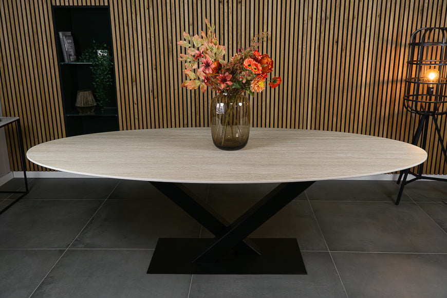 Eettafel Ovaal Travertino V-poot