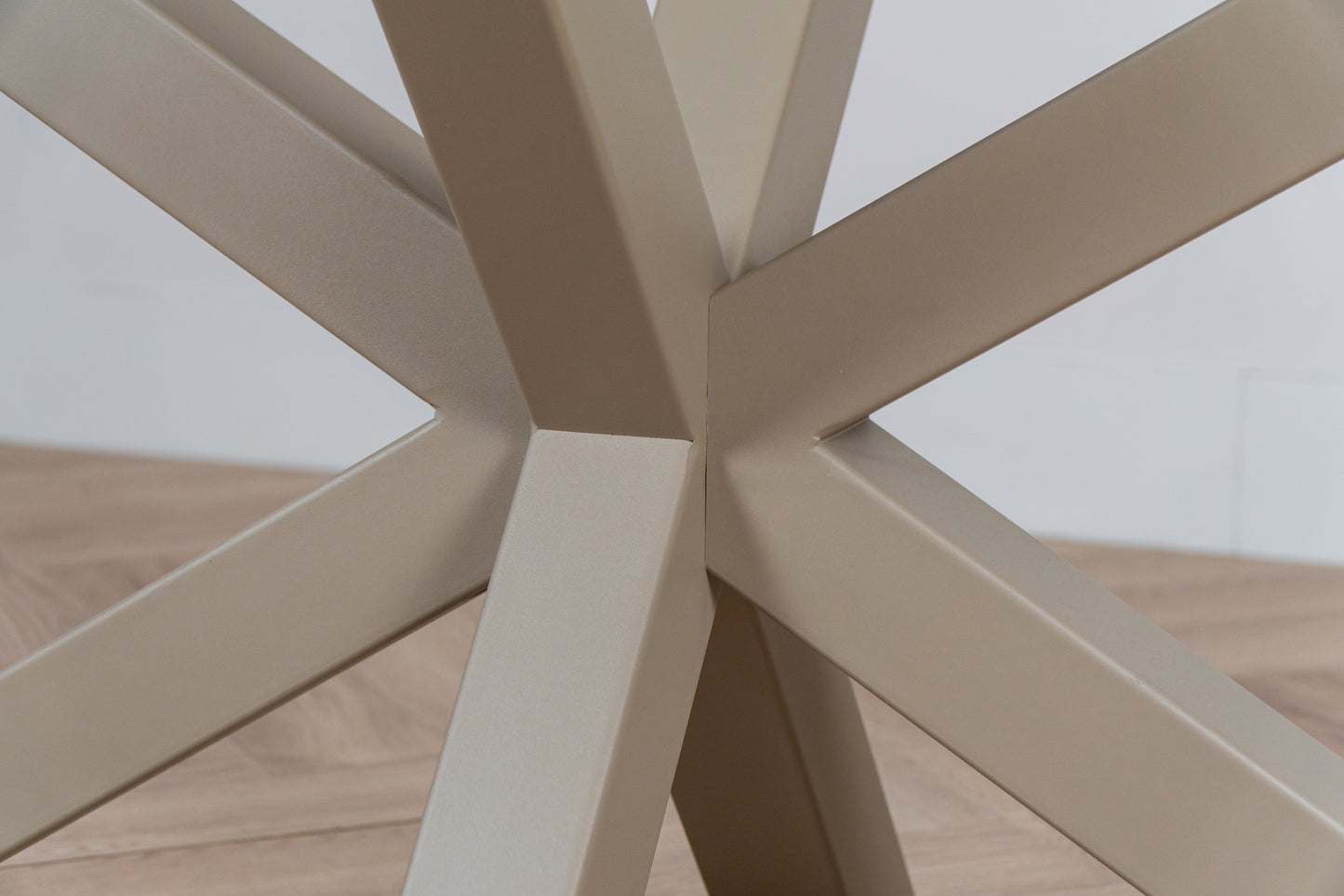 Creme stalen Matrix onderstel voor eettafel
