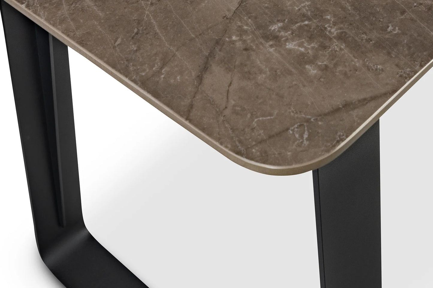 Bartafel Modena charcoal Dekton Korso