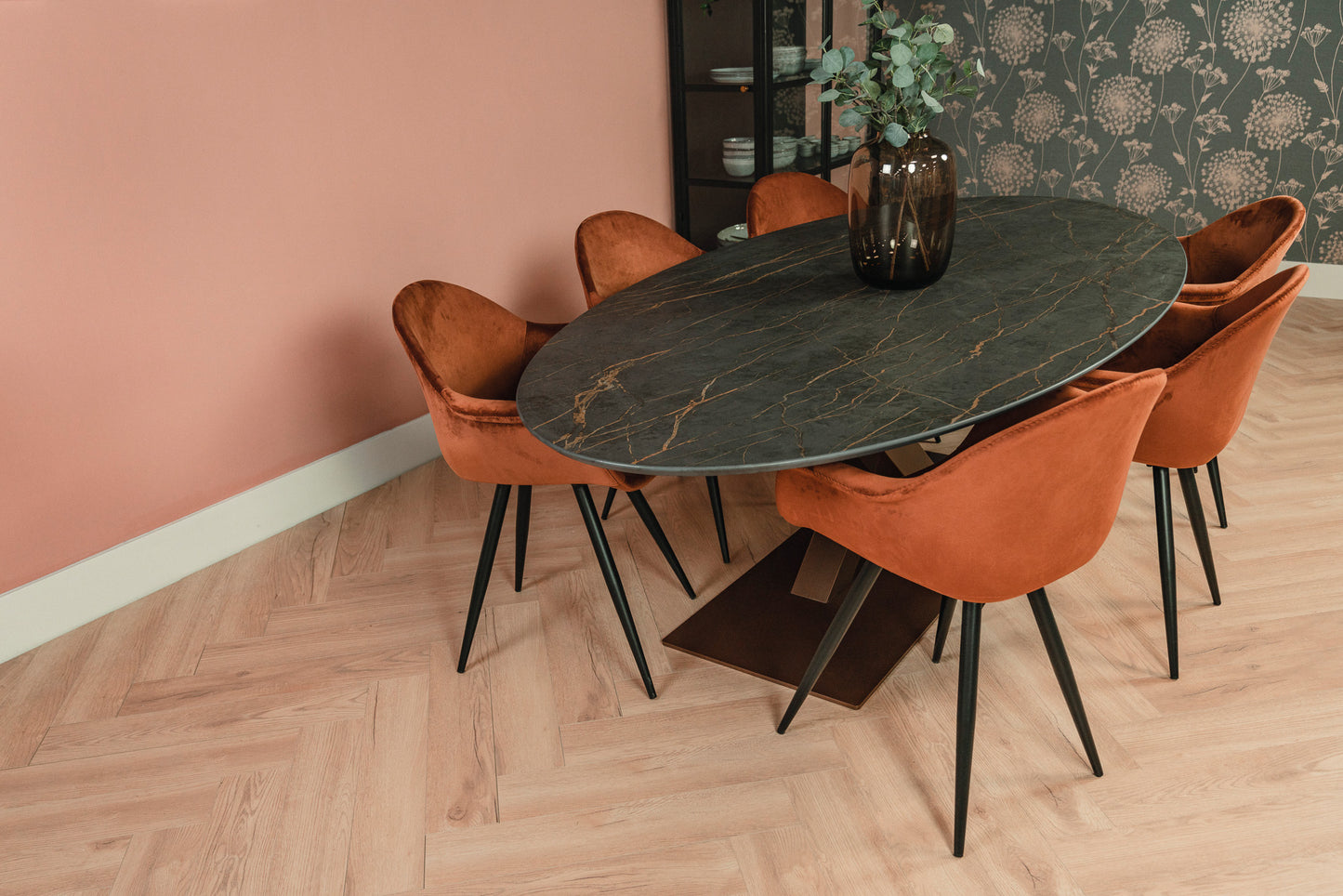Eettafel Ovaal V-poot Brons Dekton Laurent