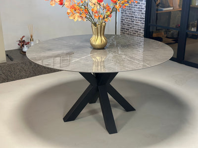 Ronde eettafel Korso Dekton met zwart Double X-leg onderstel
