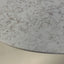 Close-up van het drukke marmerlook Silestone Riviera Rosé composiet blad