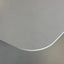 Close-up van de zachte marmerlook en adering in het Laguna Dekton blad