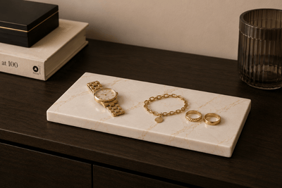 Composiet sieradenplank met horloge, ringen en armband