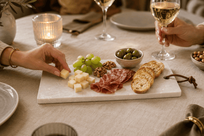 Luxe serveerplank van composiet voor stijlvolle borrel en tapas