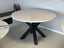 Ronde eettafel wit marmerlook Calacatta met zwart Double X-leg onderstel