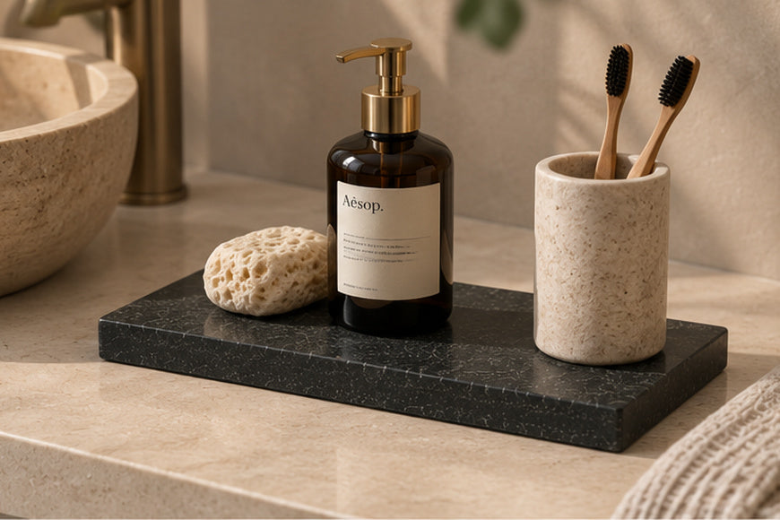 Neroli Accessoireplank met badkameraccessoires